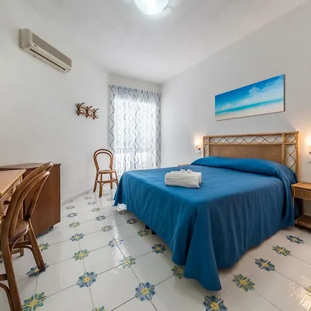 게스트하우스 Ischia Dream Sunset 4*